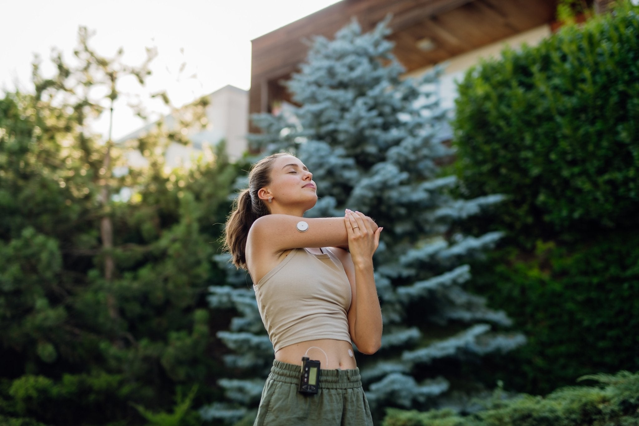 What are the risks of wearing a CGM?